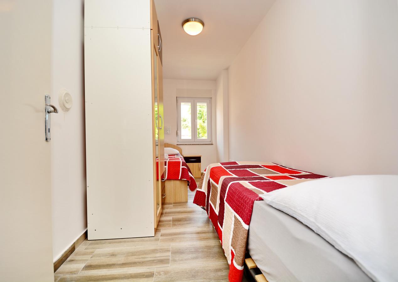 Gabi 1 Apartment